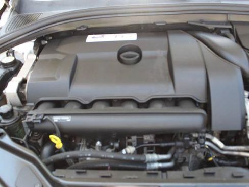 Used 2015 Volvo XC60 T6 Premier Plus AWD/4WD image 30