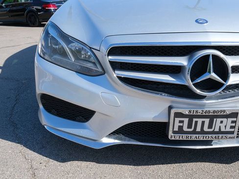 Used 2014 Mercedes-Benz E 350 Sedan w/ Premium 1 Package image 35