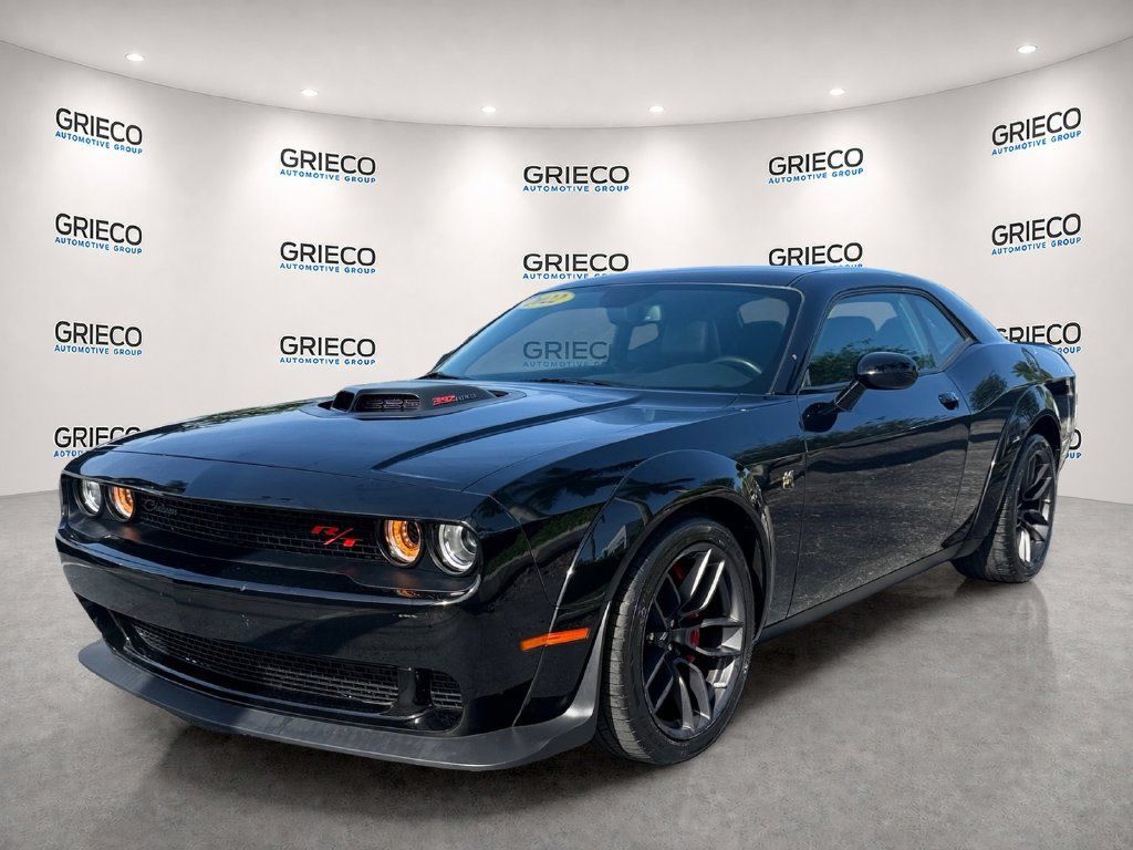 Used 2022 Dodge Challenger R/T Scat Pack RWD image 3