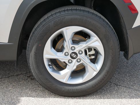 Used 2023 Hyundai Tucson SEL AWD/4WD image 9