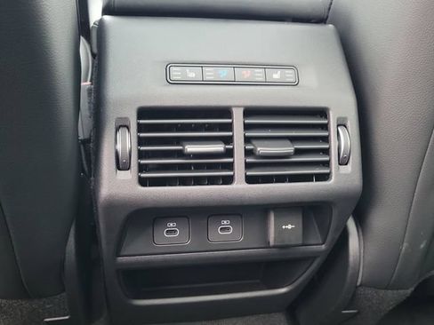 Certified 2025 Land Rover Discovery Sport S AWD/4WD image 18