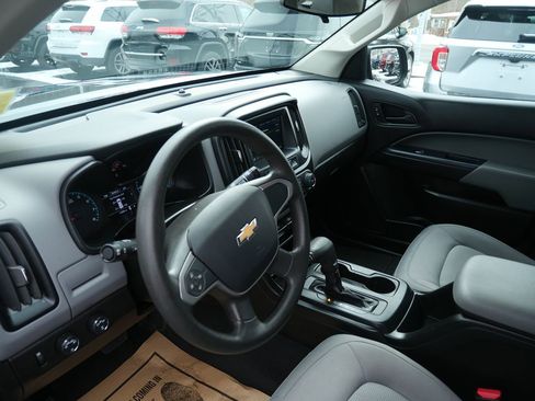 Used 2019 Chevrolet Colorado W/T w/ WT Convenience Package image 10