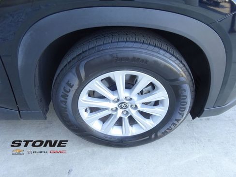 Used 2024 Toyota Grand Highlander FWD image 10