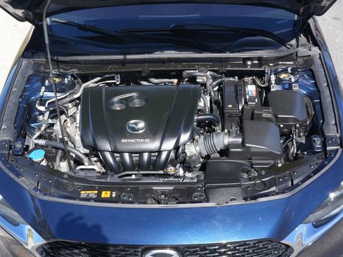 Used 2019 MAZDA MAZDA3 Sedan w/ Preferred Package FWD image 21