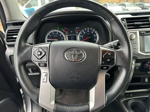Used 2019 Toyota 4Runner SR5 image 7