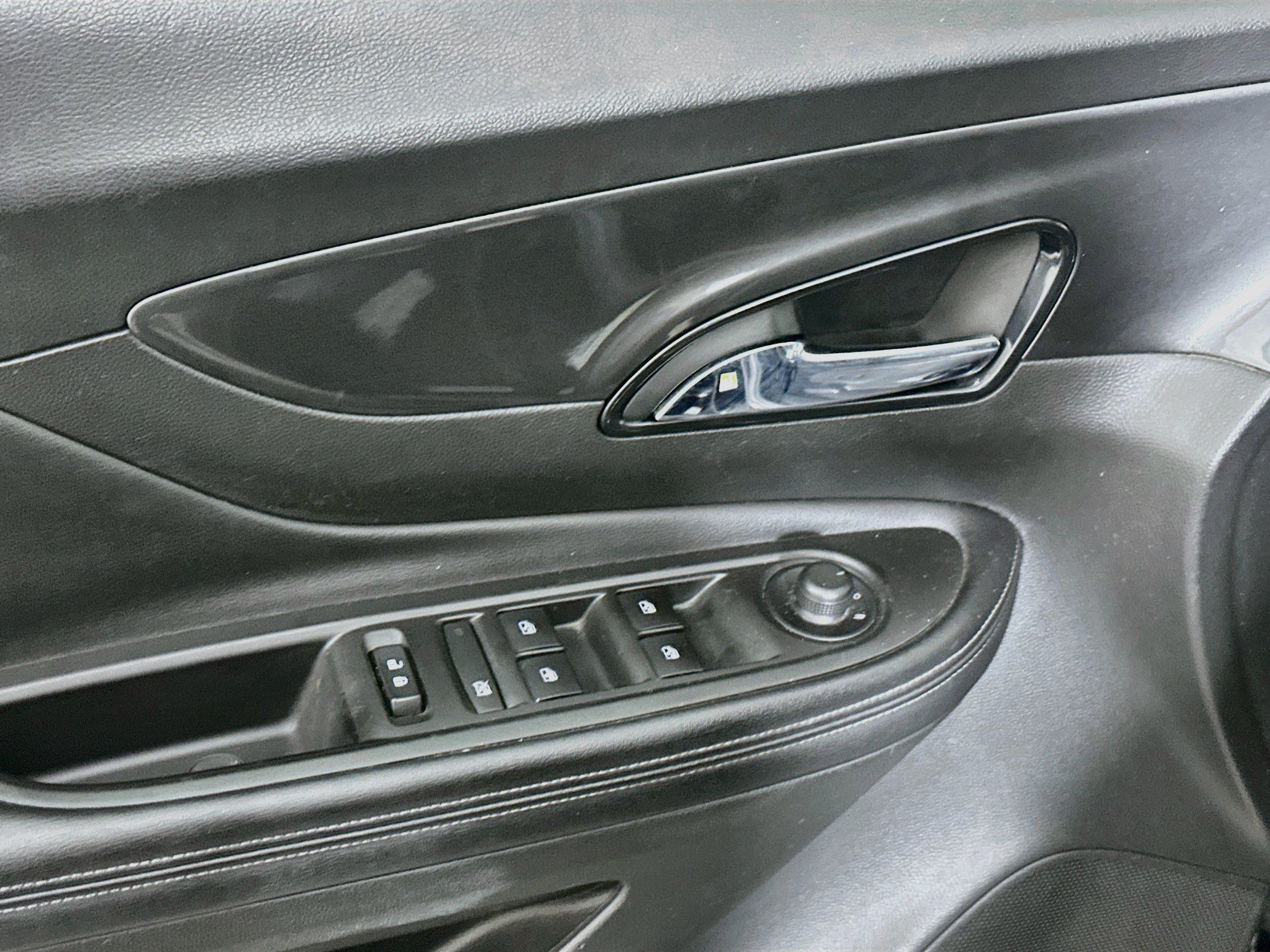 Used 2019 Buick Encore Preferred FWD image 15