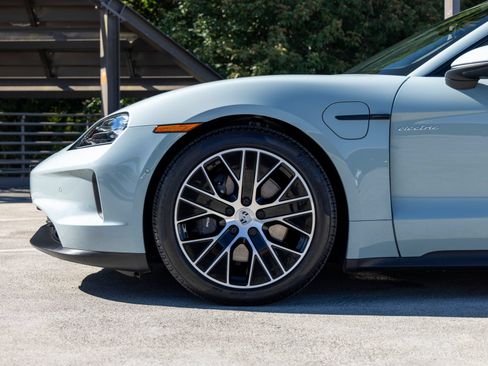 Certified 2025 Porsche Taycan RWD image 13