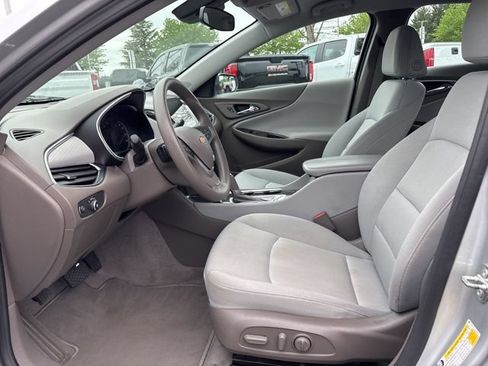 Used 2020 Chevrolet Malibu LT FWD image 9