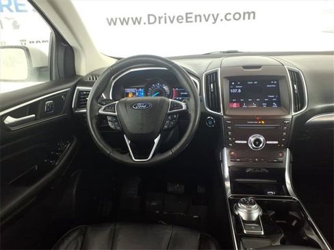 Used 2019 Ford Edge Titanium w/ Cold Weather Package image 12