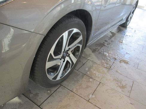 Used 2021 Subaru Legacy Limited XT image 15