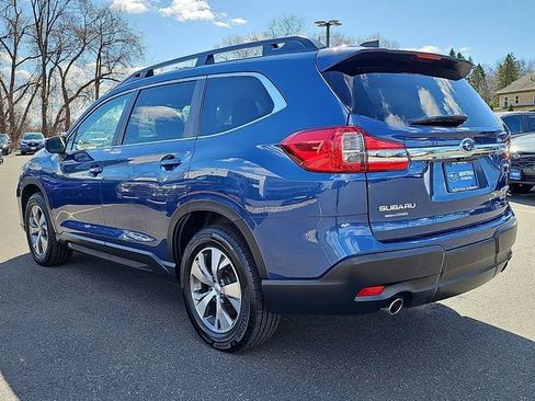 Used 2022 Subaru Ascent Premium AWD/4WD image 5