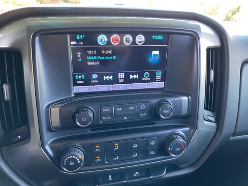 Used 2018 Chevrolet Silverado 1500 LT AWD/4WD image 60