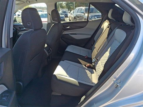 Certified 2021 Chevrolet Equinox LT image 12