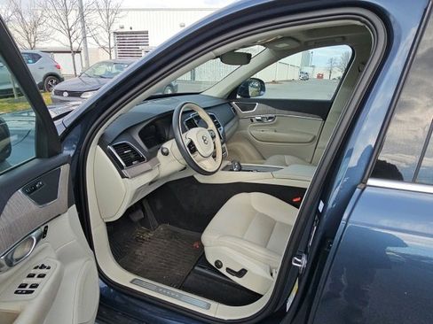 Used 2024 Volvo XC90 B6 Plus w/ Protection Package Premier image 7