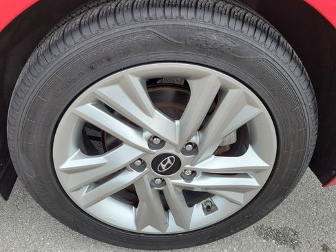 Used 2020 Hyundai Elantra Value Edition w/ Cargo Package (C1) FWD image 28