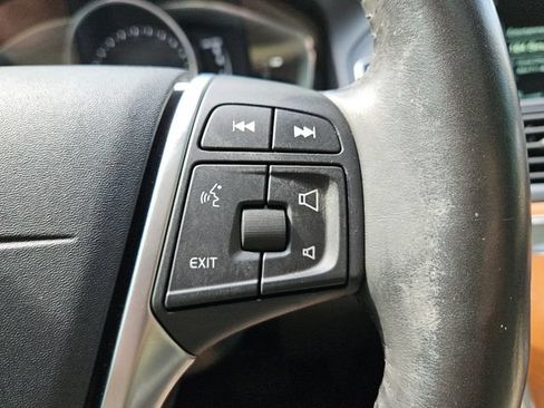 Used 2017 Volvo XC60 T6 Inscription w/ Climate Package AWD/4WD image 25