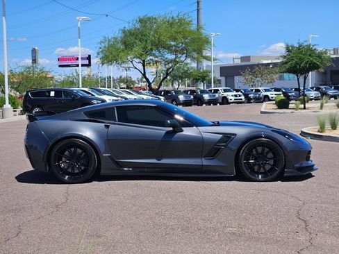 Used 2017 Chevrolet Corvette Grand Sport image 4