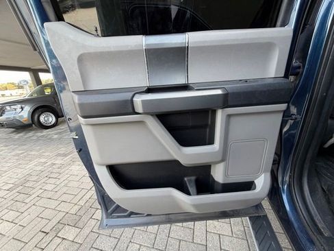 Used 2016 Ford F150 XLT w/ Equipment Group 302A Luxury image 17