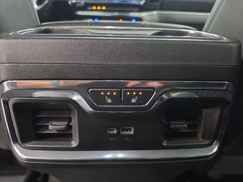 Used 2024 Chevrolet Silverado 1500 LTZ AWD/4WD image 25