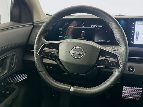 Used 2023 Nissan Ariya FWD image 18