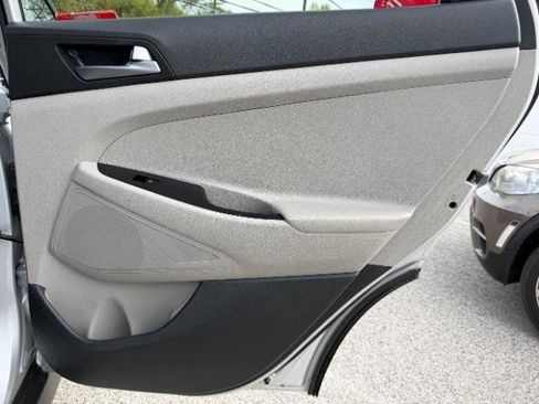 Used 2016 Hyundai Tucson Sport image 34