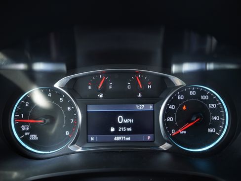 Used 2023 Chevrolet Traverse LT FWD image 23
