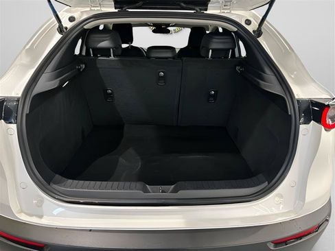 Used 2021 MAZDA CX-30 AWD 2.5 S w/ Select Package image 9