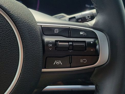 Certified 2024 Kia Sportage EX FWD image 28