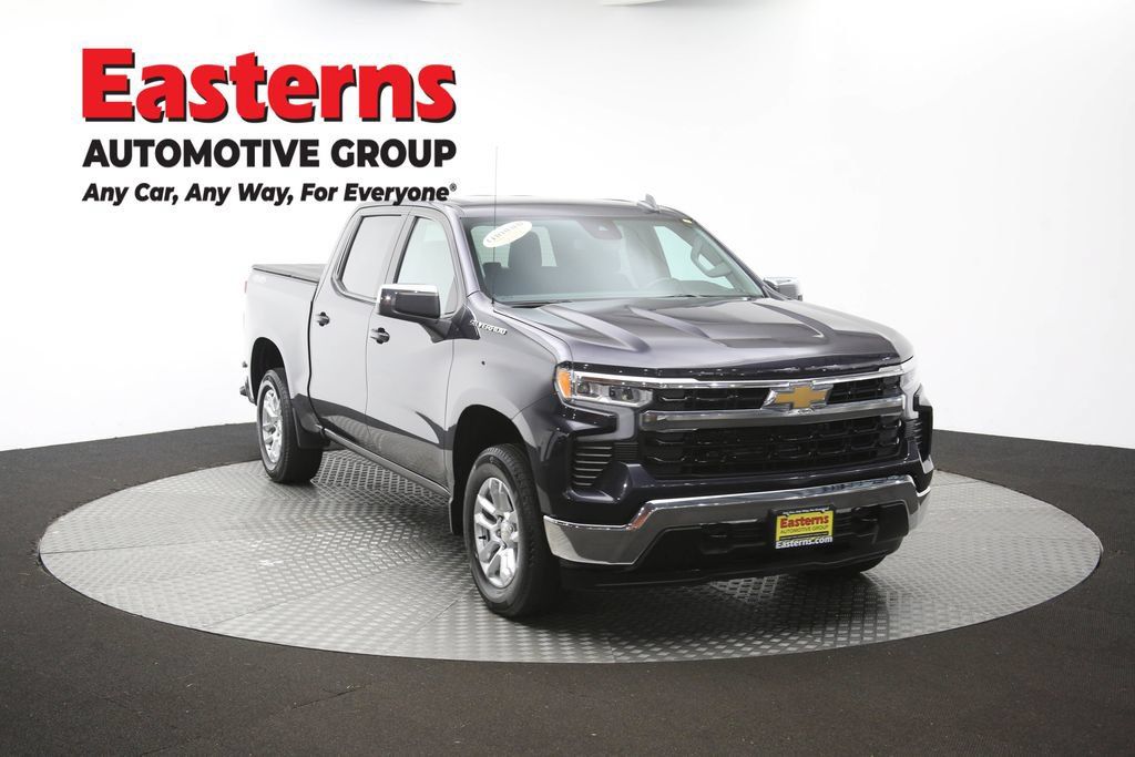 Used 2023 Chevrolet Silverado 1500 LT AWD/4WD image 52