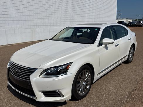 Used 2016 Lexus LS 460 L RWD image 16