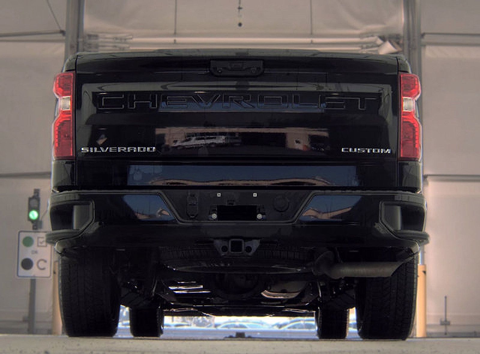 Used 2024 Chevrolet Silverado 1500 Custom AWD/4WD image 9