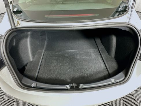 Used 2023 Tesla Model 3 Standard Range image 27