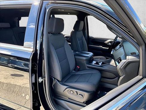 Used 2023 Chevrolet Tahoe LS RWD image 9