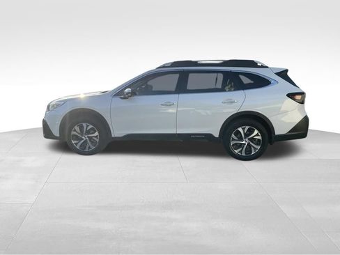 Used 2020 Subaru Outback Touring XT AWD/4WD image 8