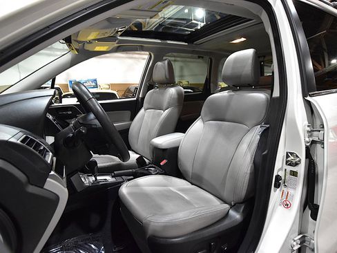 Used 2017 Subaru Forester 2.5i Limited image 47