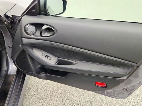 Used 2025 Nissan Z Performance w/ Floor Mat Package RWD image 22