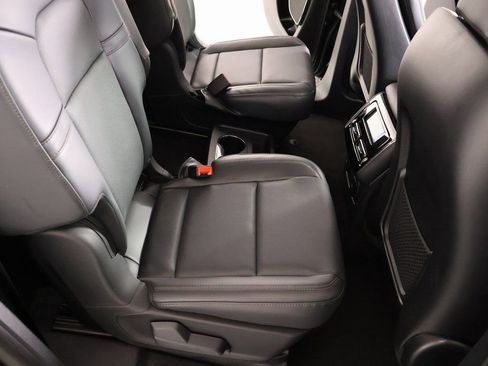 New 2026 Lincoln Aviator AWD image 14