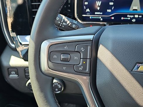 Used 2024 Chevrolet Silverado 1500 LT image 22