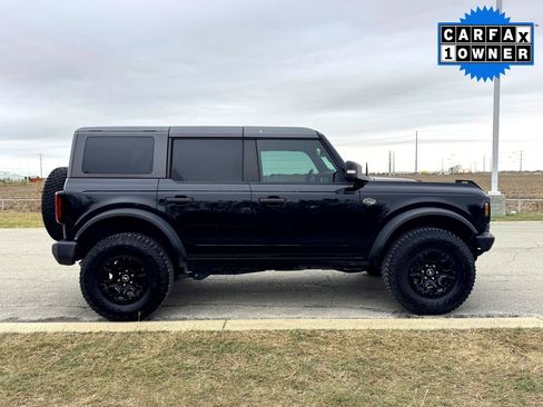 Used 2024 Ford Bronco Wildtrak image 6