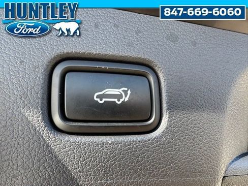 Used 2024 Hyundai Palisade Calligraphy image 15