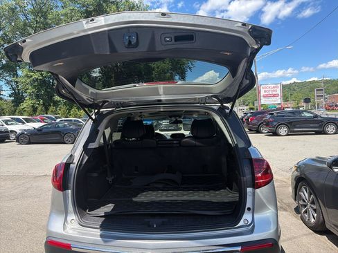 Used 2013 Acura MDX w/ Technology & Entertainment AWD/4WD image 9
