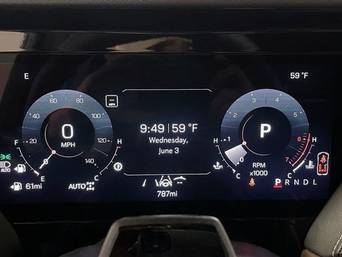 Used 2026 GMC Yukon XL Denali Ultimate AWD/4WD image 40