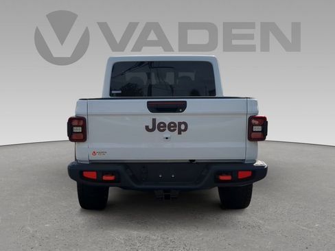 New 2025 Jeep Gladiator Mojave w/ Technology Group image 22