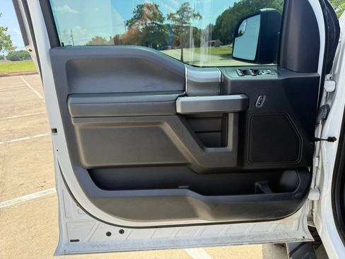 Used 2017 Ford F150 XLT w/ Equipment Group 302A Luxury RWD image 23