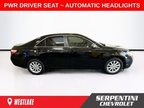 Used 2009 Toyota Camry LE FWD image 5