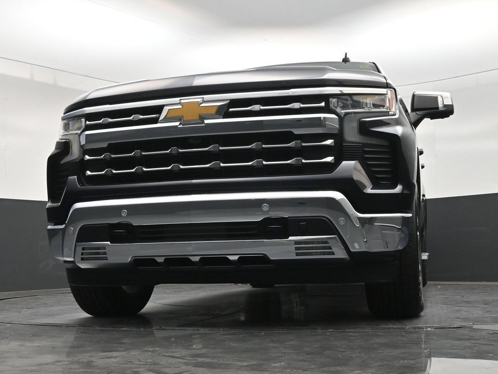 Used 2023 Chevrolet Silverado 1500 LTZ RWD image 26