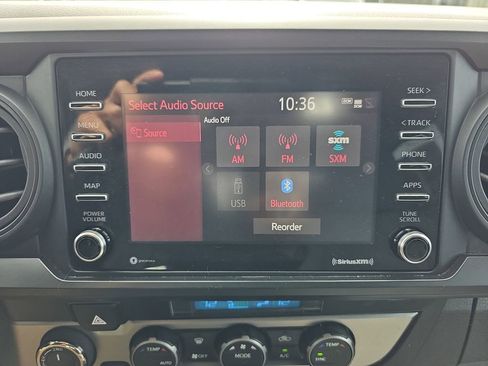 Used 2022 Toyota Tacoma SR AWD/4WD image 25
