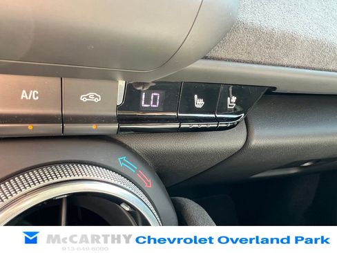 Used 2018 Chevrolet Camaro ZL1 RWD image 15