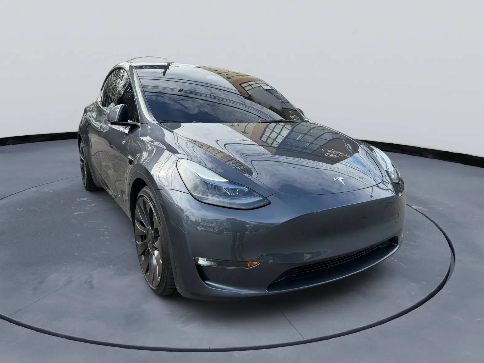 Used 2023 Tesla Model Y Performance AWD/4WD image 8