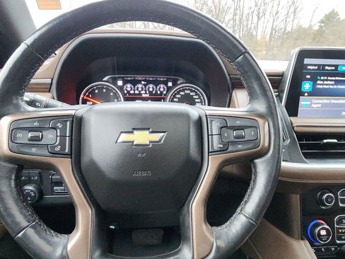 Used 2021 Chevrolet Suburban High Country image 14